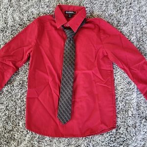 GEORGE RED LONG-SLEEVED DRESS SHIRT W/TIE. SZ 4